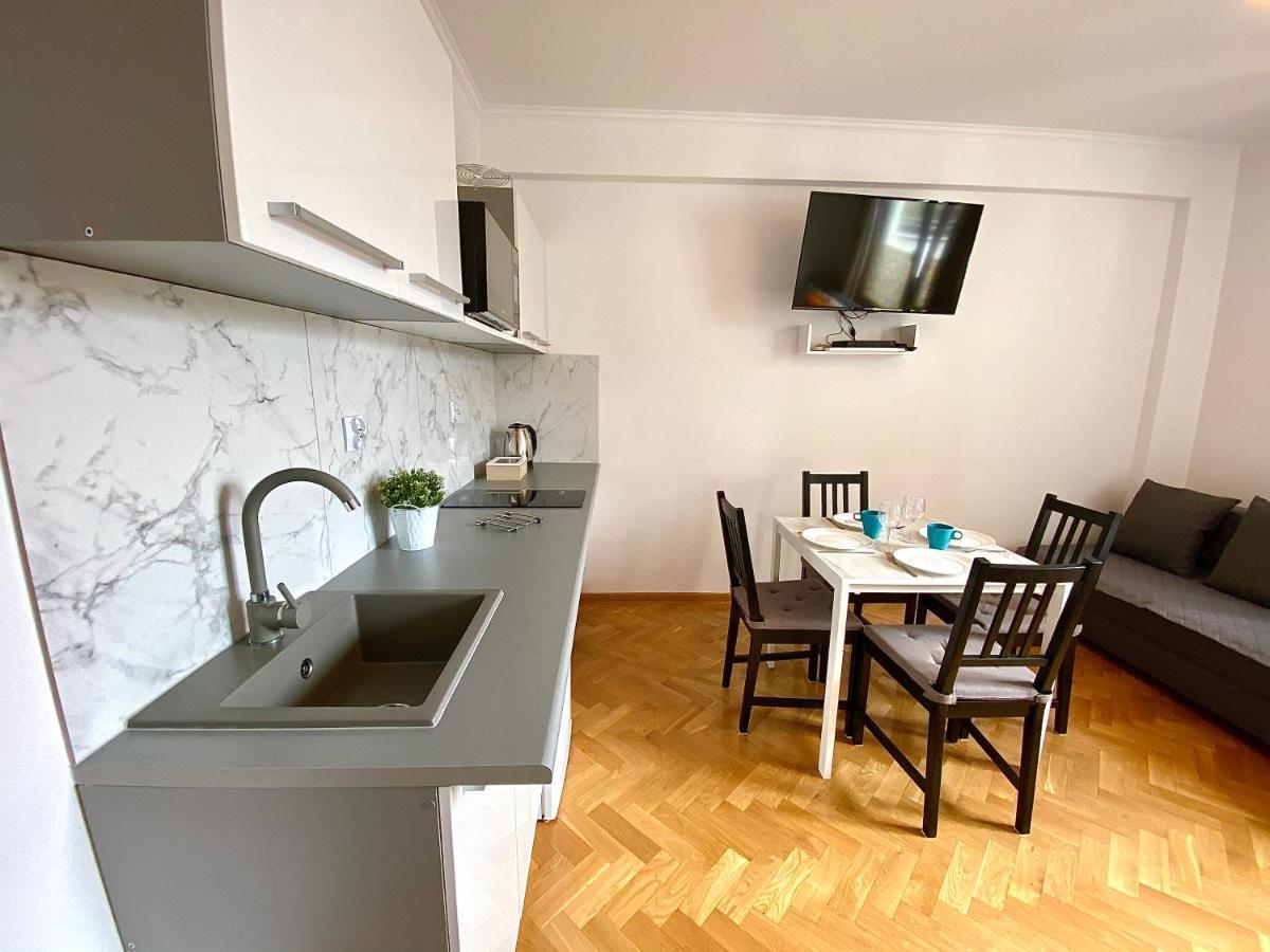 Center Warsaw - Apartmenty Jana Pawla II Экстерьер фото