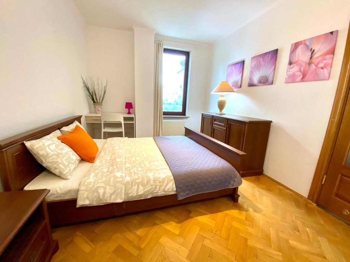 Center Warsaw - Apartmenty Jana Pawla II Экстерьер фото