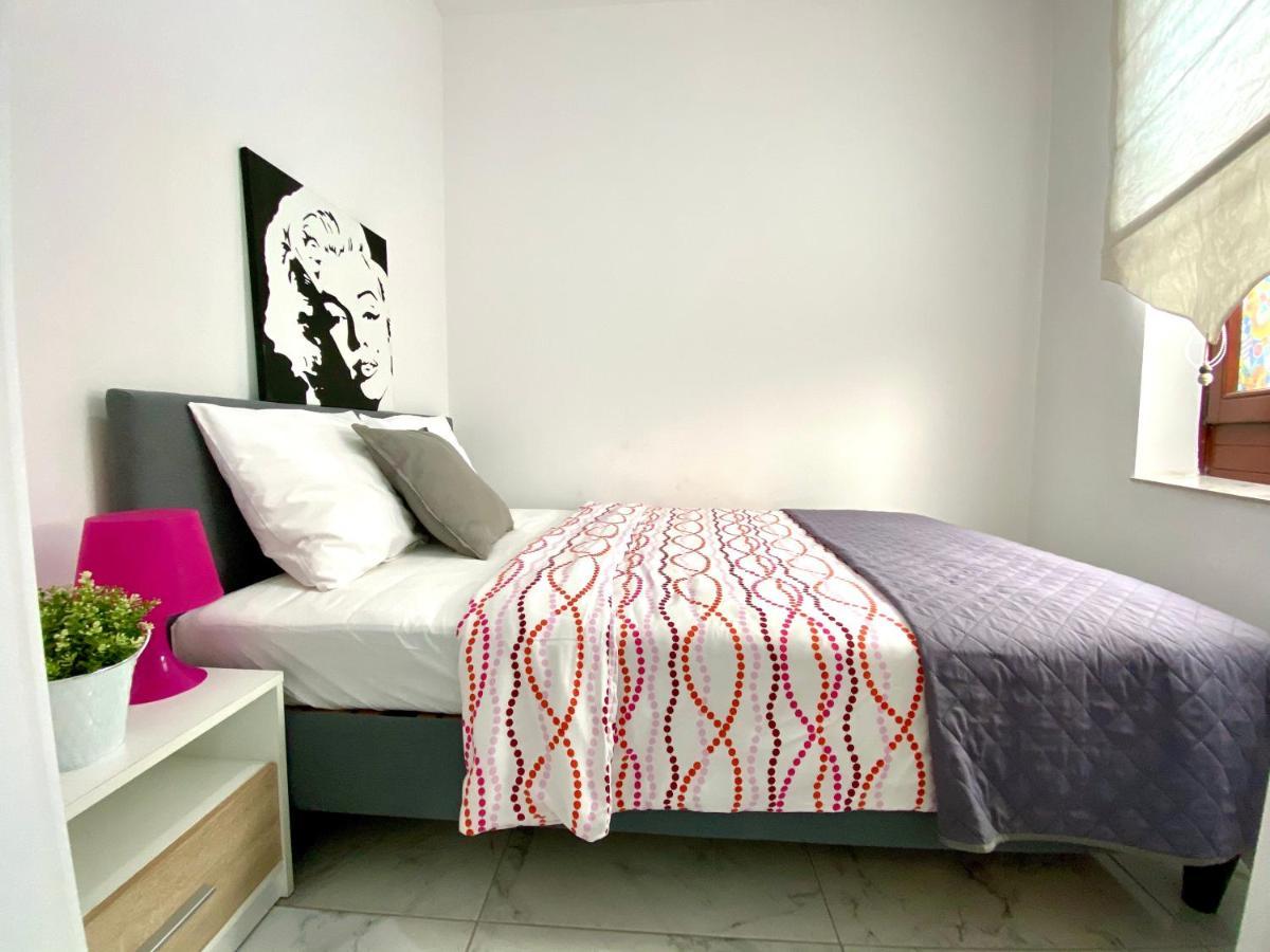 Center Warsaw - Apartmenty Jana Pawla II Экстерьер фото