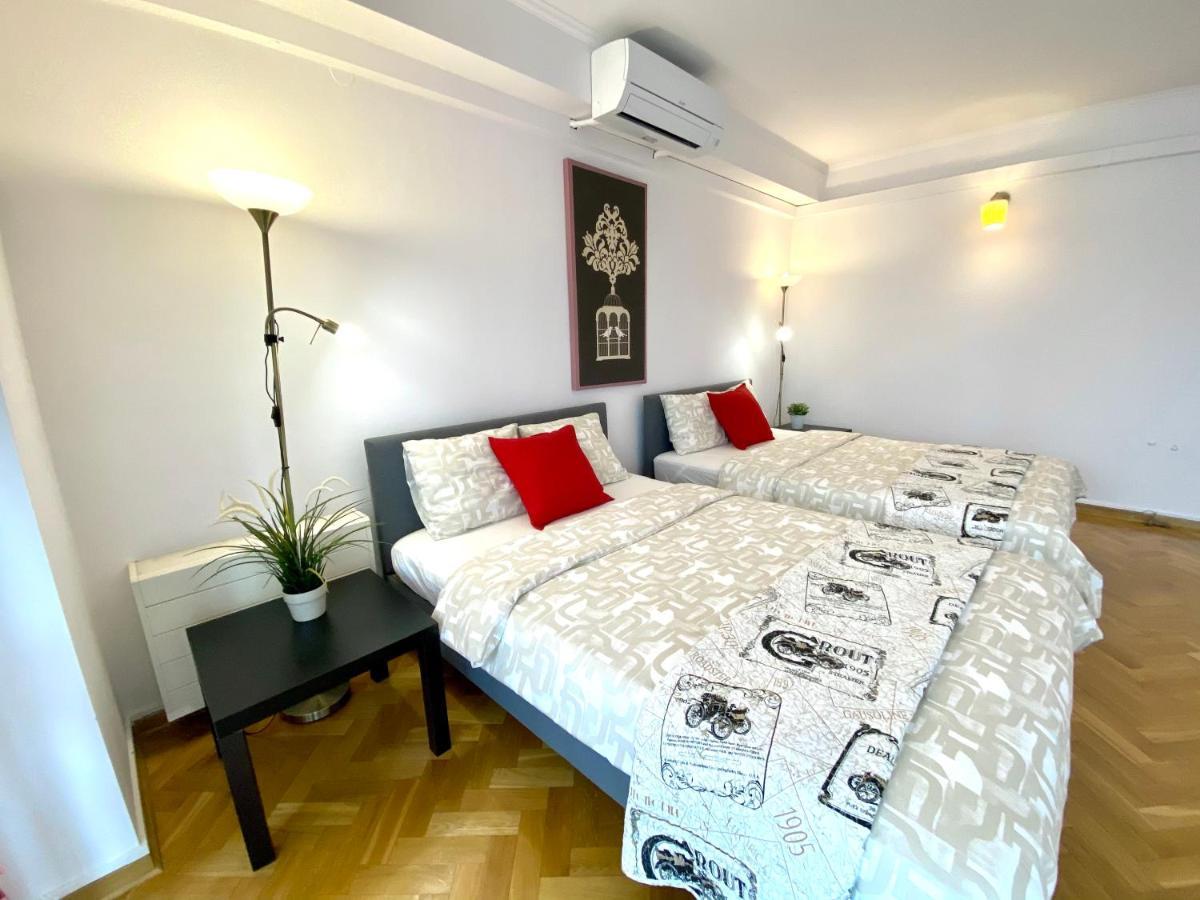Center Warsaw - Apartmenty Jana Pawla II Экстерьер фото