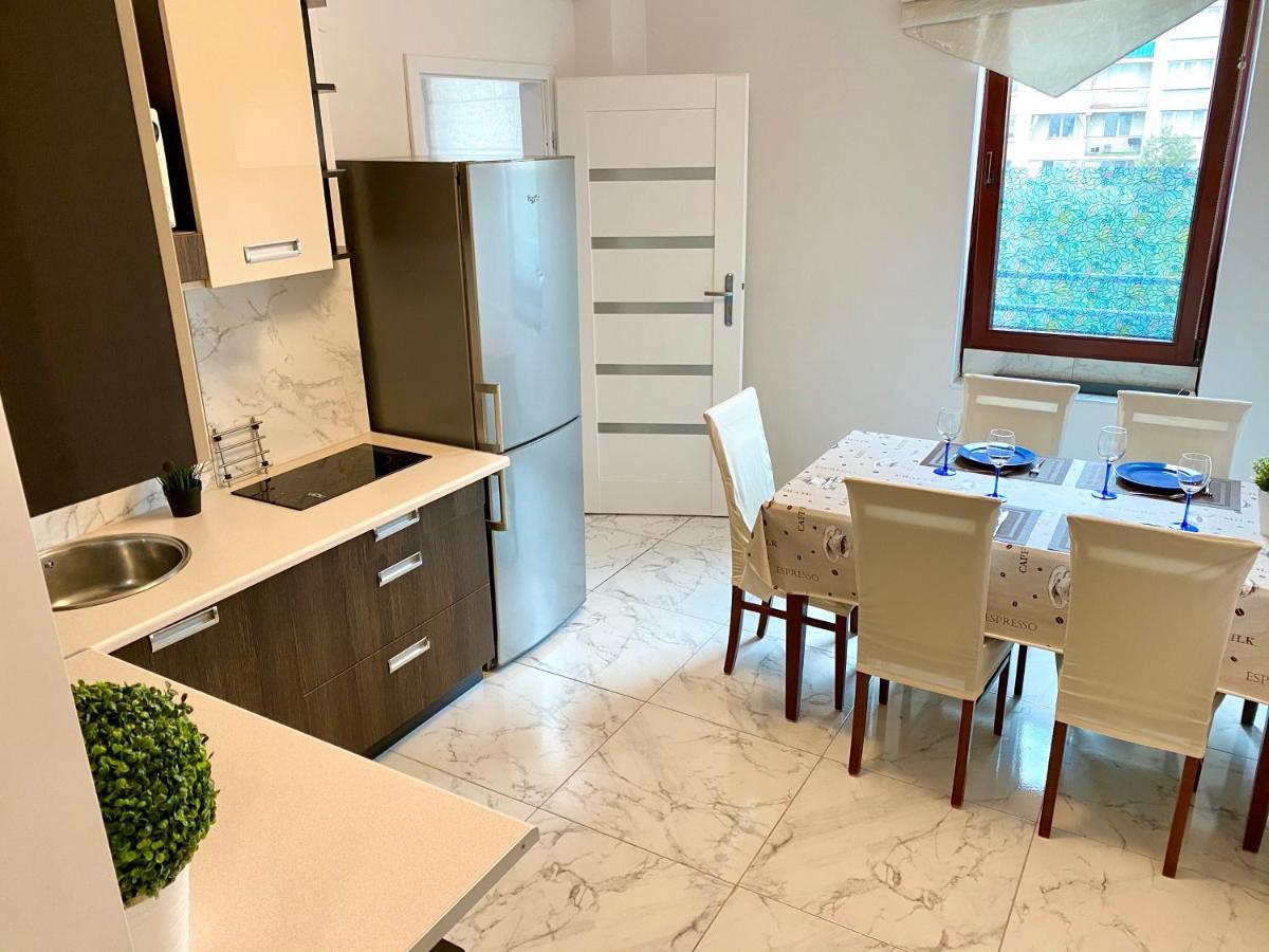 Center Warsaw - Apartmenty Jana Pawla II Экстерьер фото